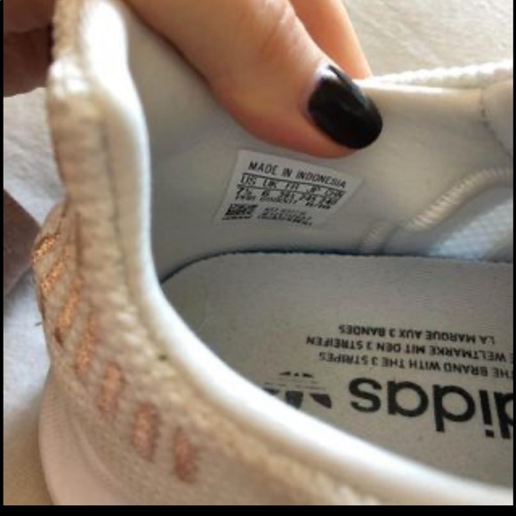 Adidas Swift Runs - Picture 3 of 3